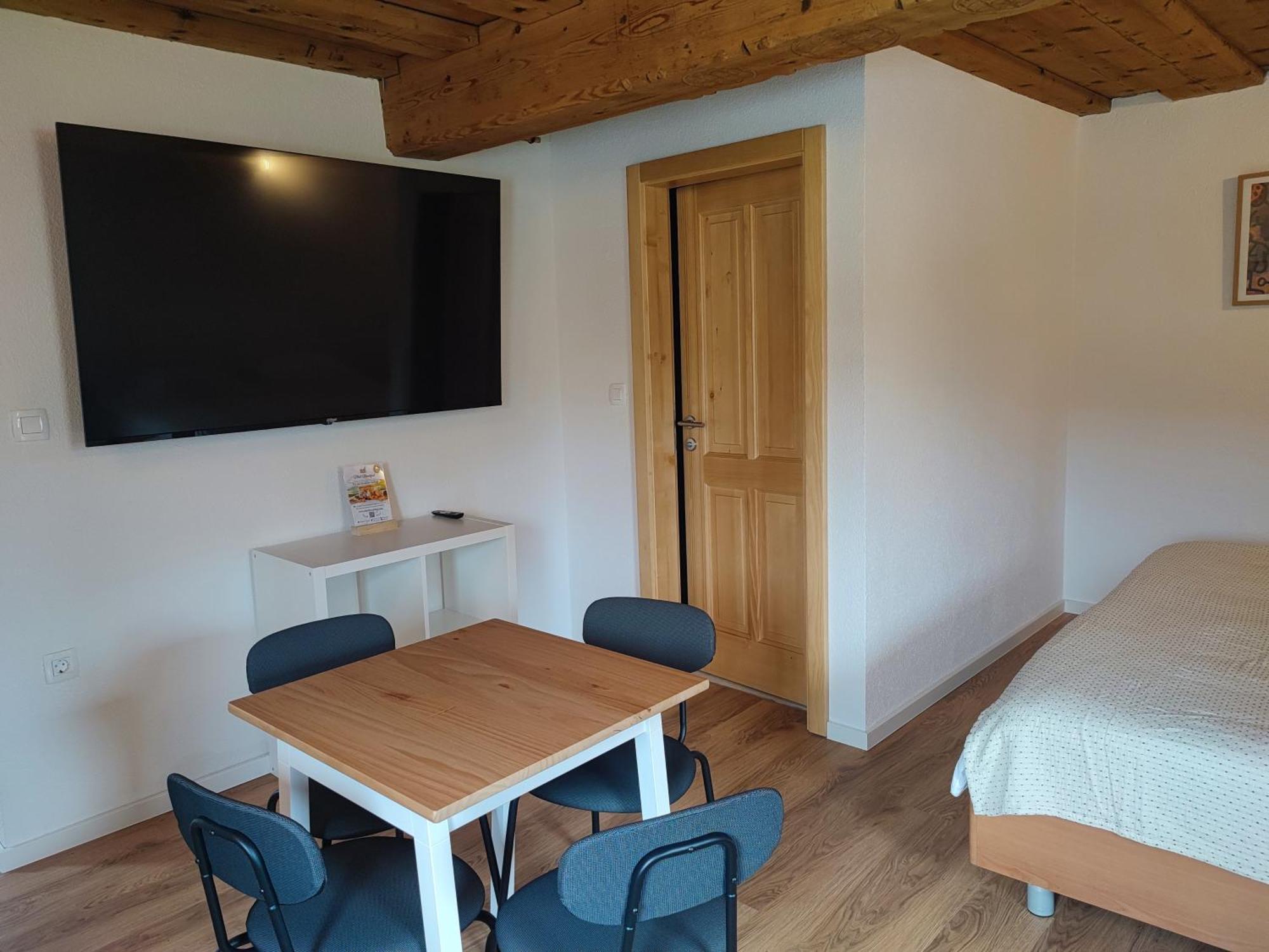 Slovenian House Mira Zgornje Gorje Extérieur photo